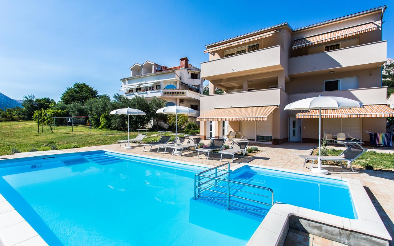 באסקה Apartments Viktorija 2 מראה חיצוני תמונה