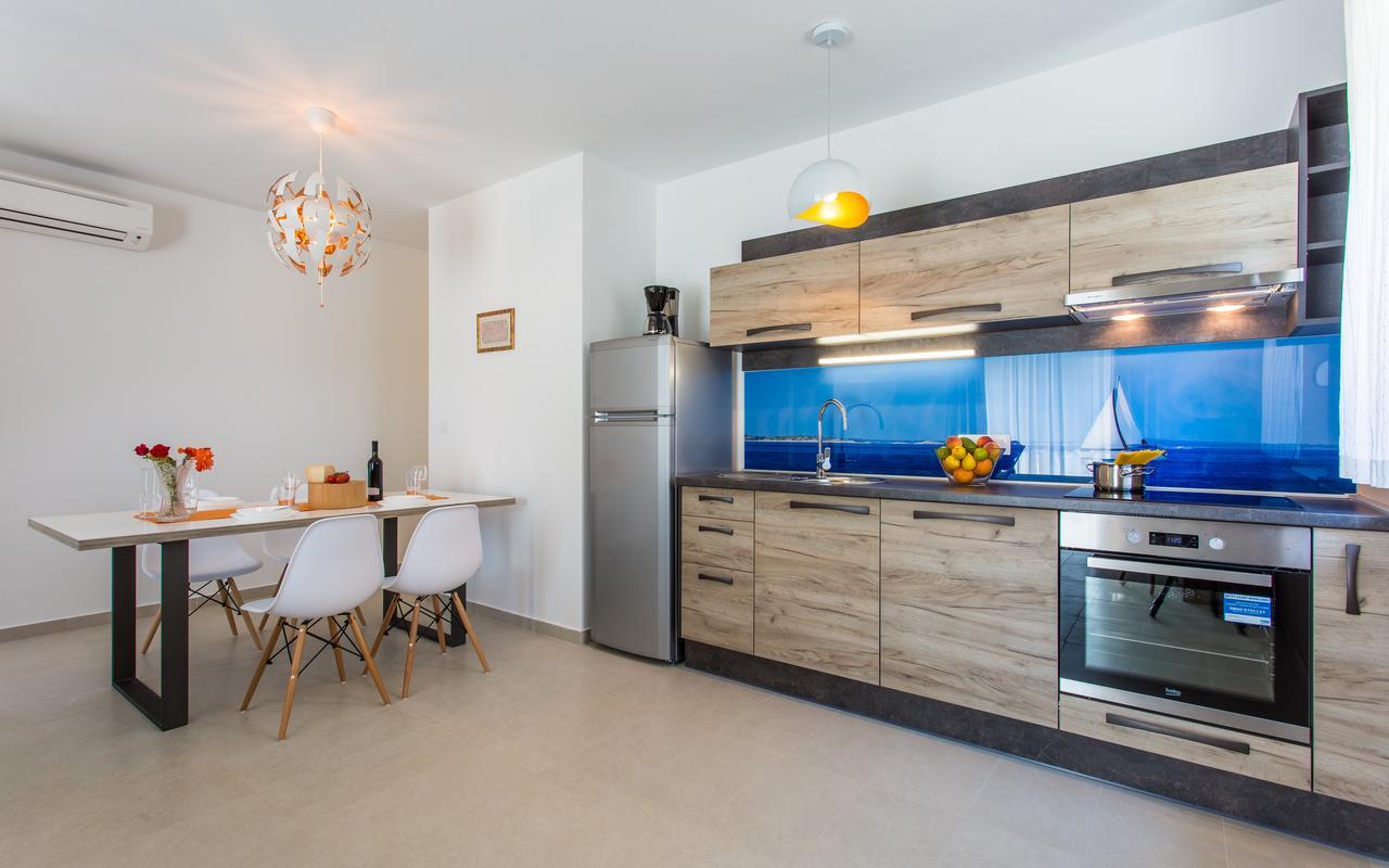 באסקה Apartments Viktorija 2 מראה חיצוני תמונה