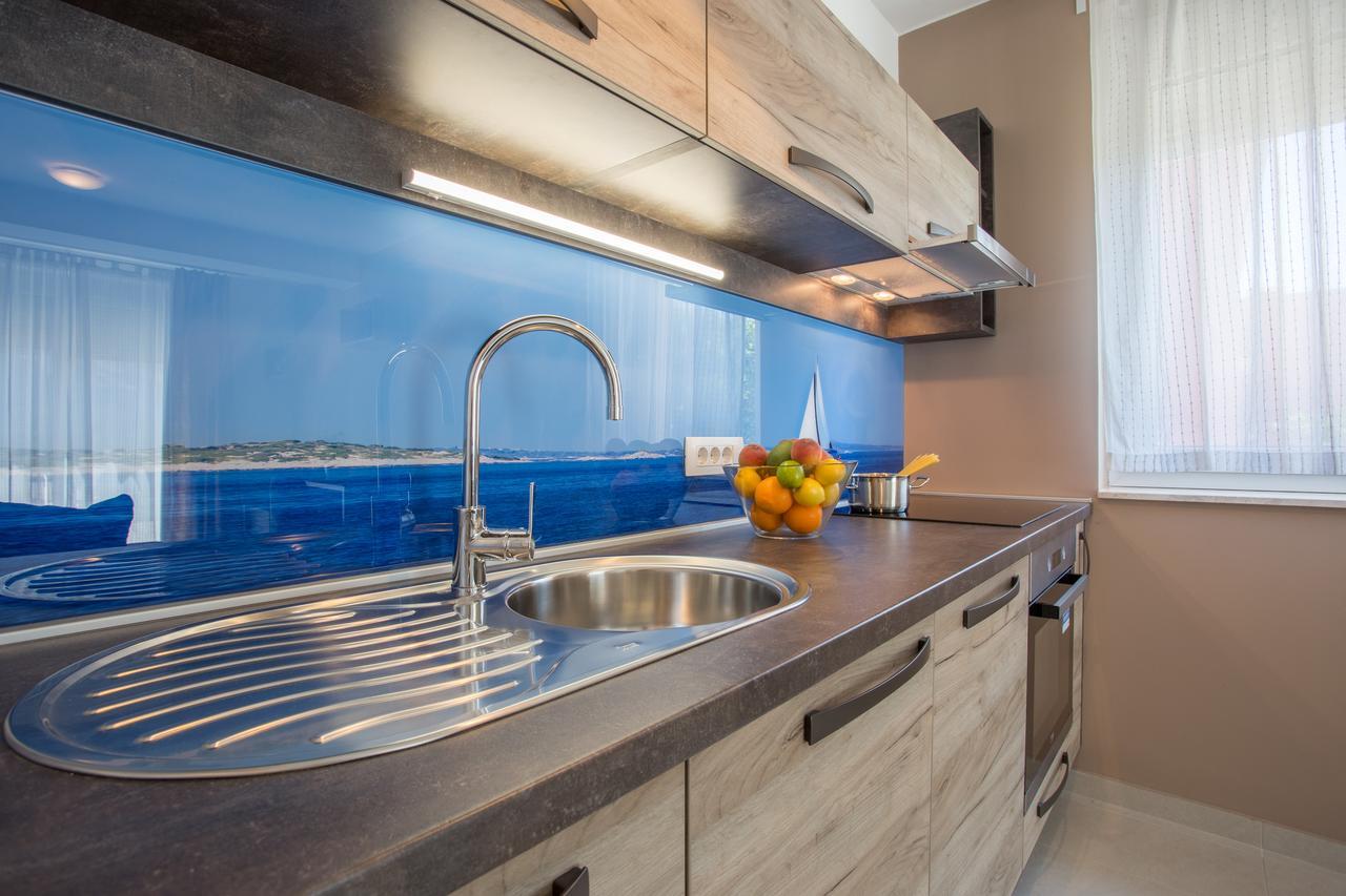 באסקה Apartments Viktorija 2 מראה חיצוני תמונה